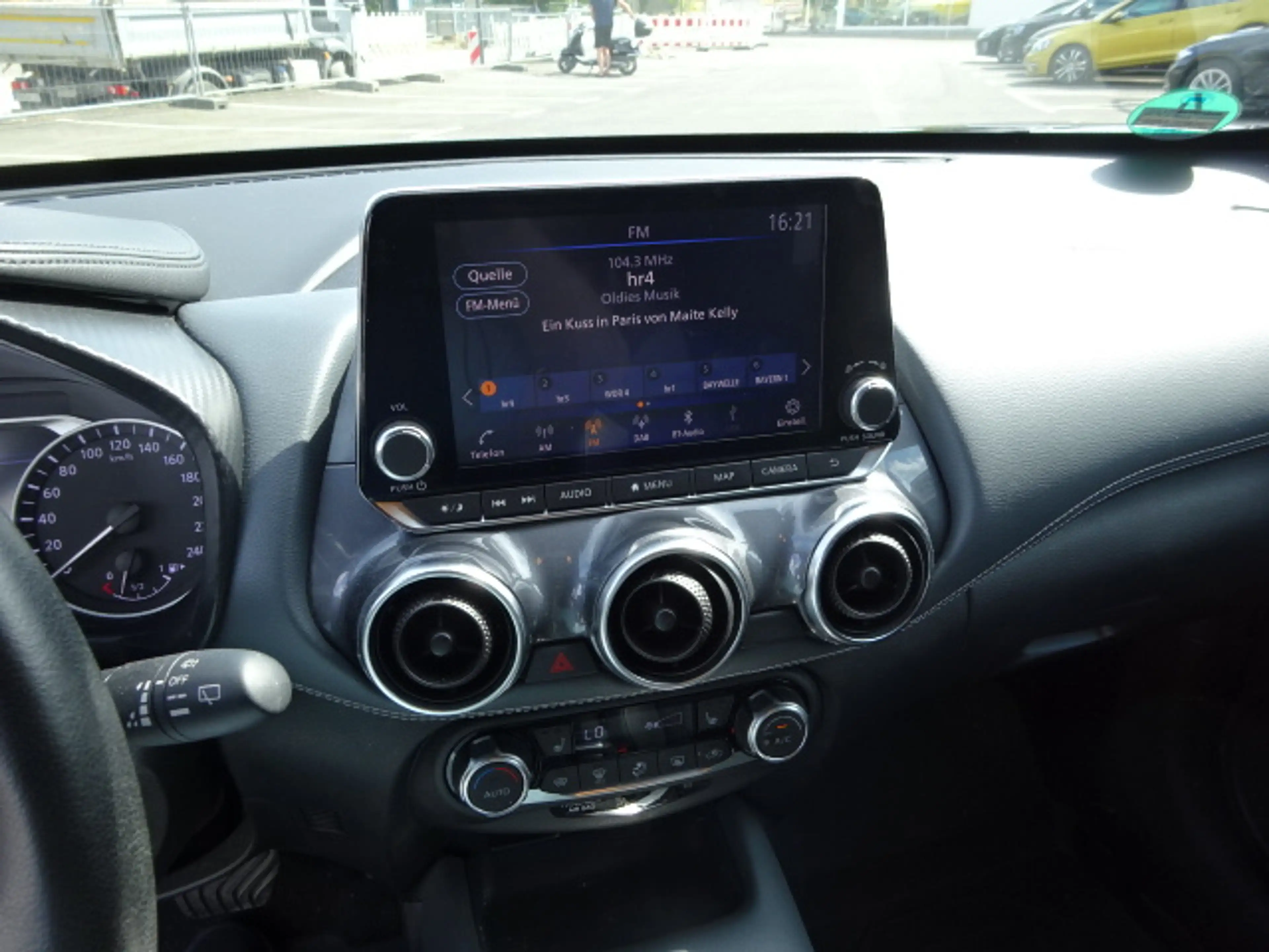 Nissan Juke Tekna*Navi*DCT*PDC*AssistPaket*360Grad — photo 10
