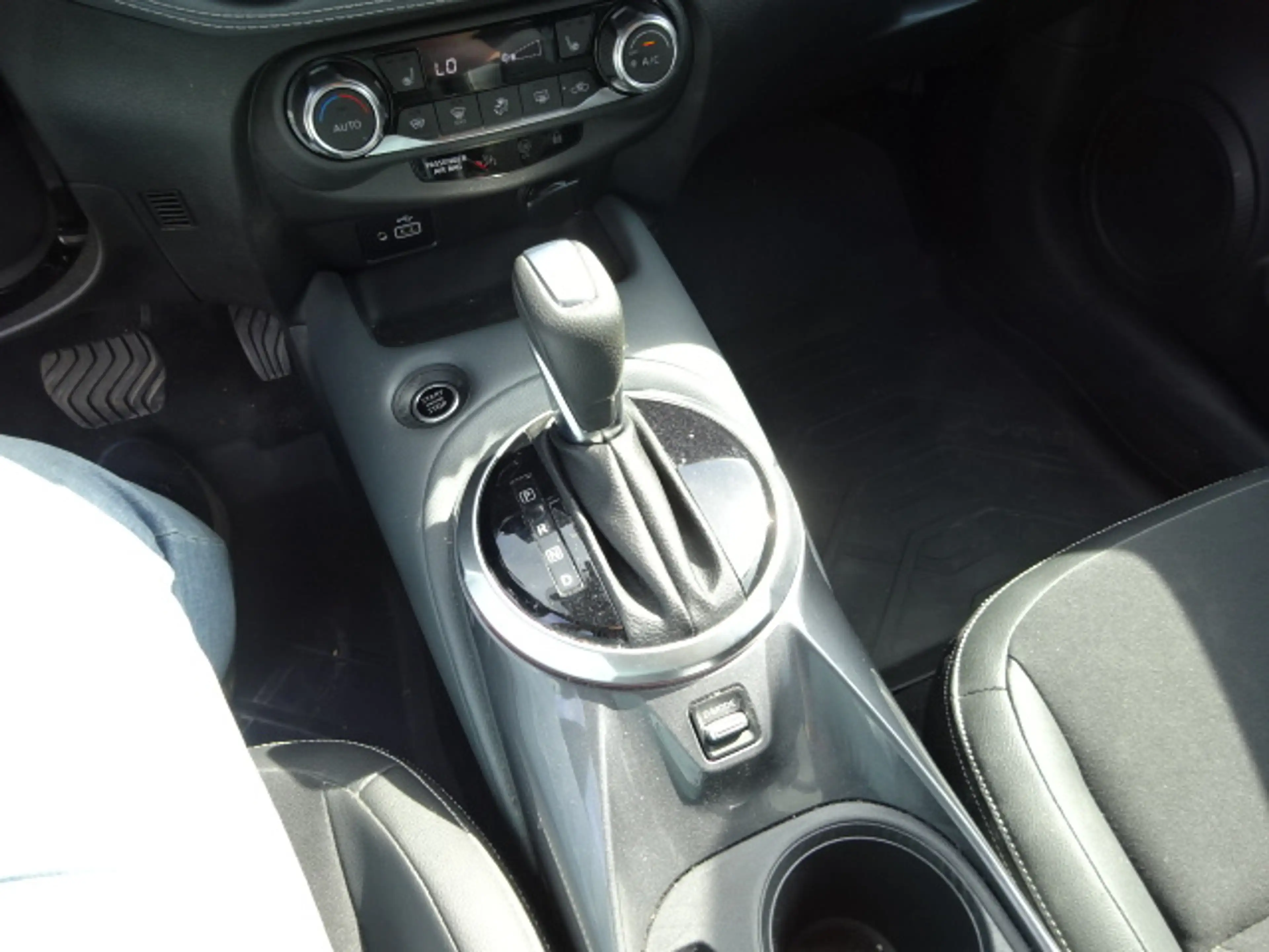Nissan Juke Tekna*Navi*DCT*PDC*AssistPaket*360Grad — photo 13