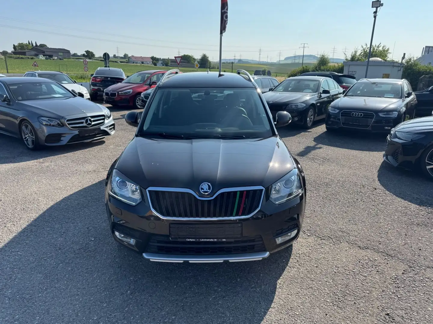 Skoda Yeti 4x4 1.4 TSI L&K Auto.Leder Xenon Navi LED Braun - 2