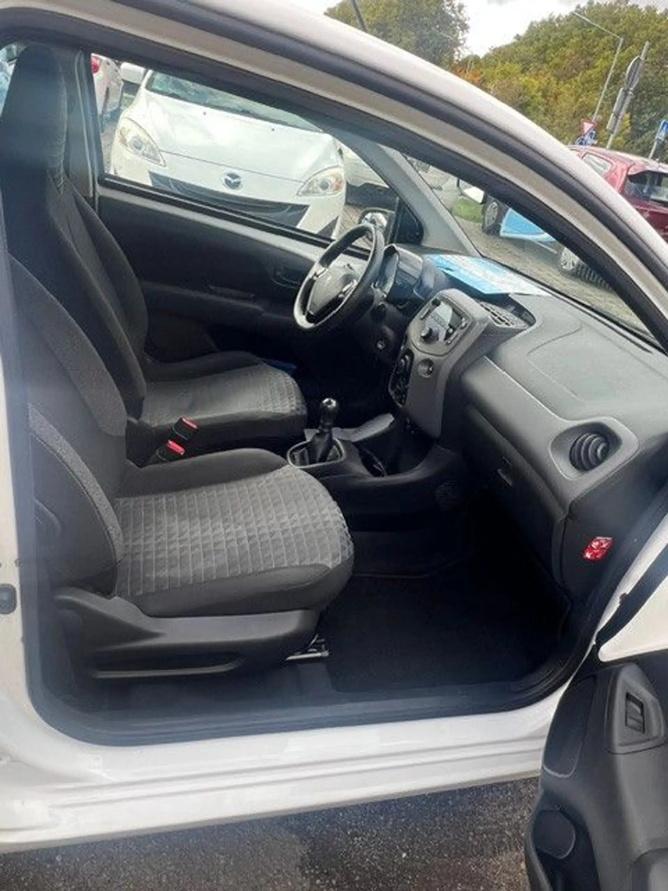 Peugeot 108 -3.T-Klima-TÜV+Insp.neu-incl. 12M. Garantie — photo 11