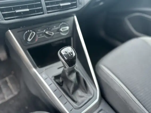 Volkswagen Polo view 15
