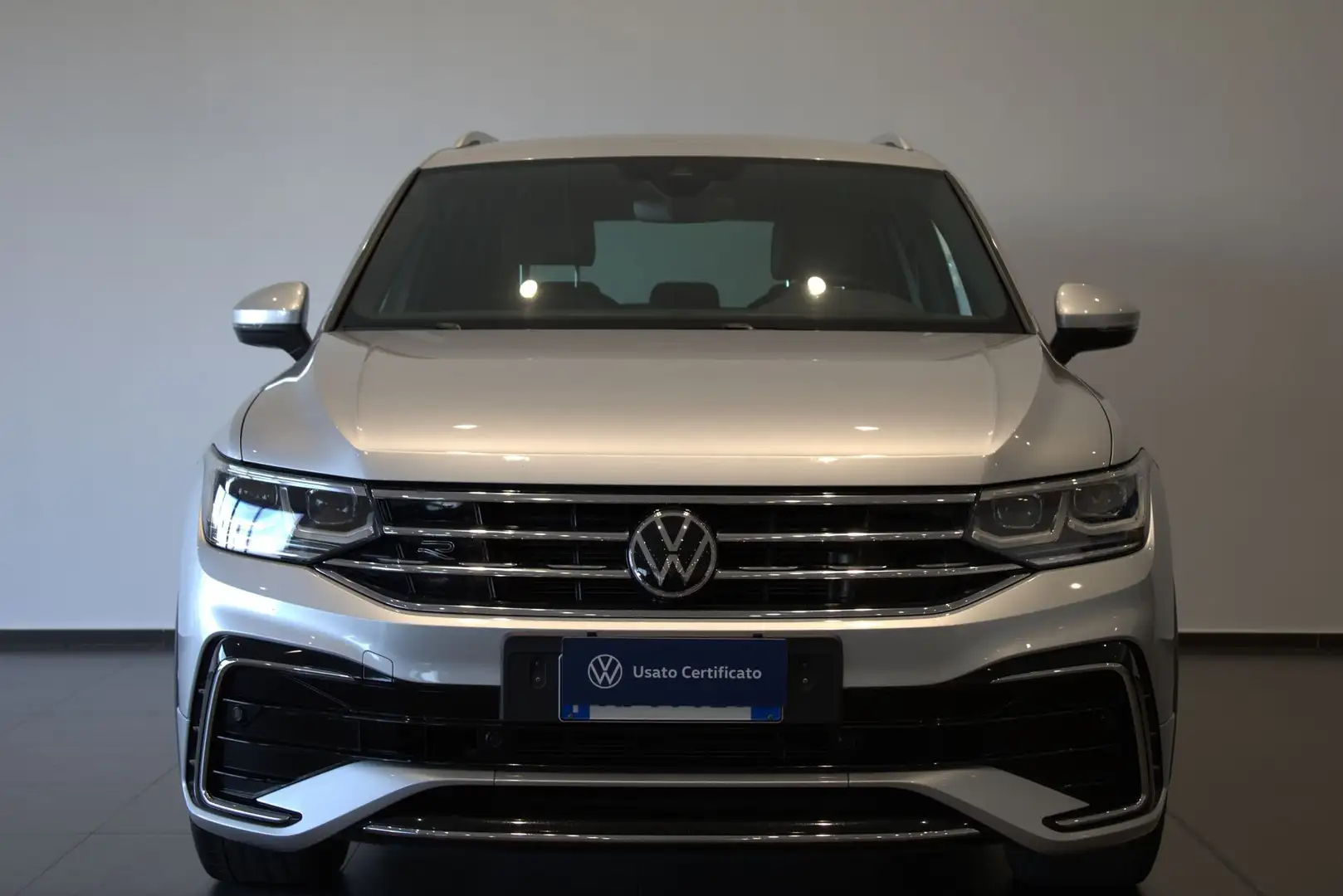 Volkswagen Tiguan 2ª SERIE 2.0 TDI 150 CV SCR DSG R-Line Argent - 2