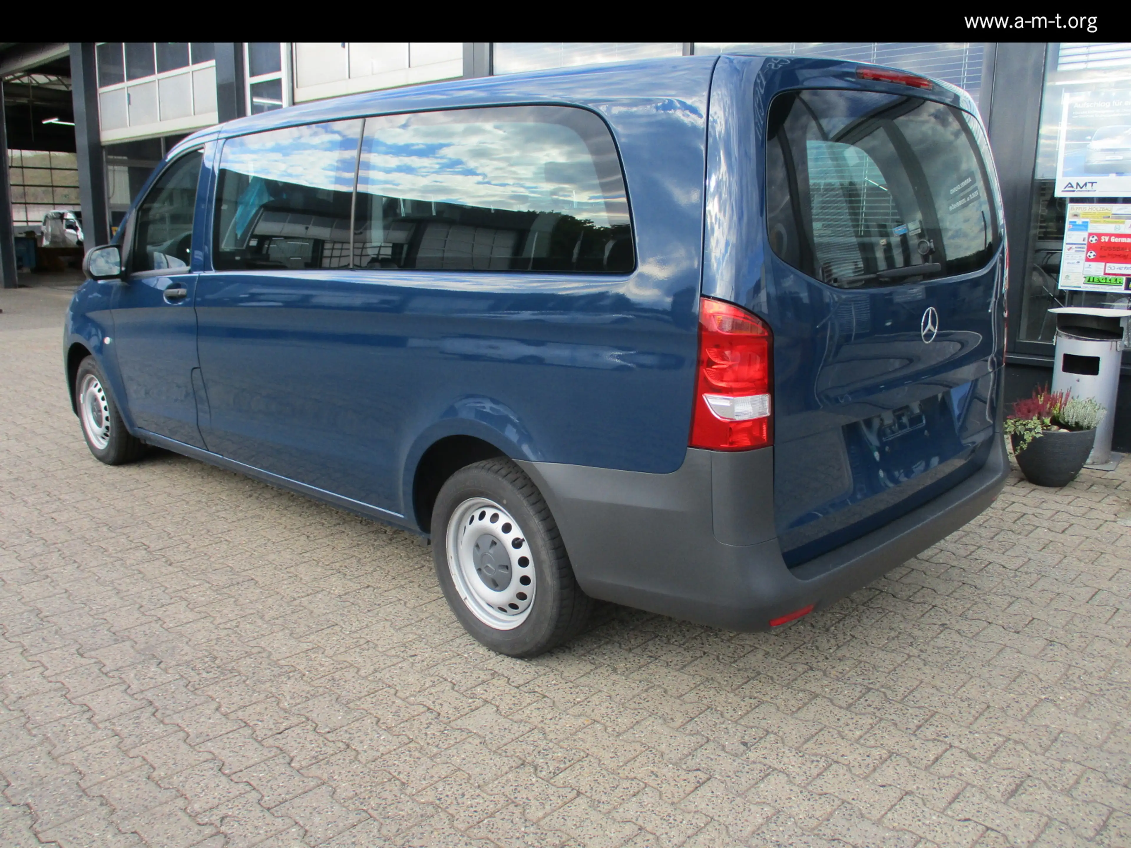 Mercedes-Benz Vito Vito Tourer 114 CDI Klima 8 Sitzer/Tempo. XL — photo 3