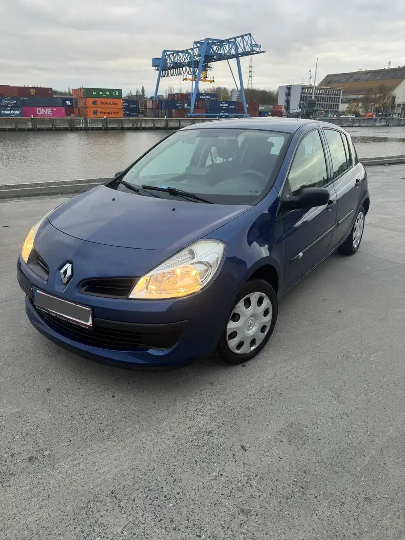 Renault Clio 1.2i 16v Eco Générique - 1