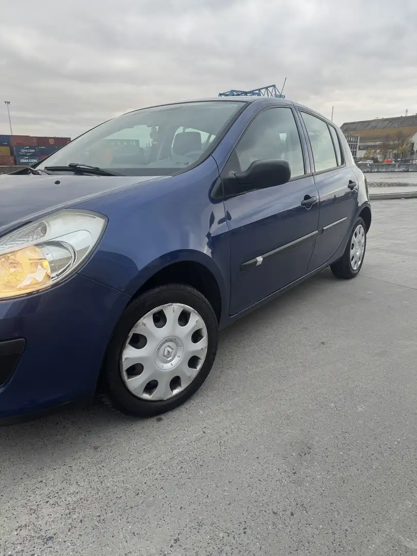 Renault Clio 1.2i 16v Eco Générique - 2