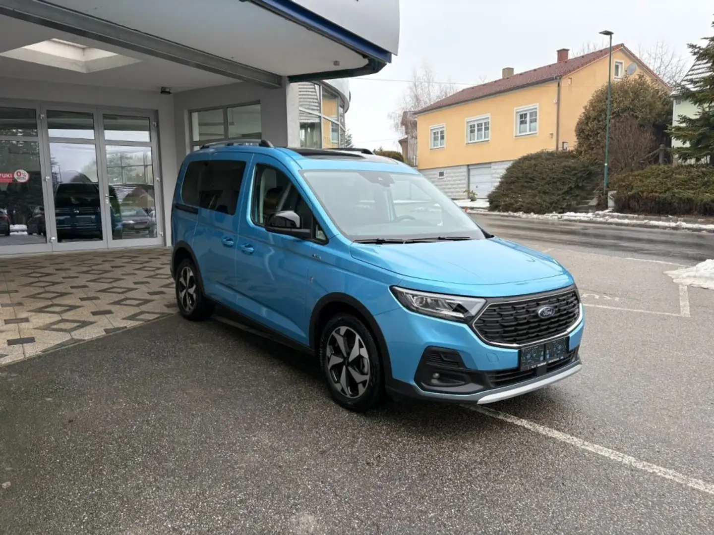 Ford Tourneo Connect Active 2.0 Ecoblue Blau - 2