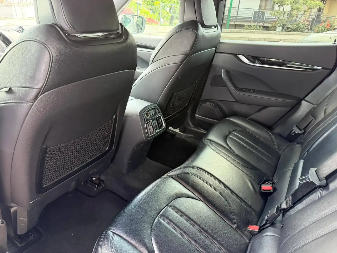 Maserati Levante 2021 — фото 17