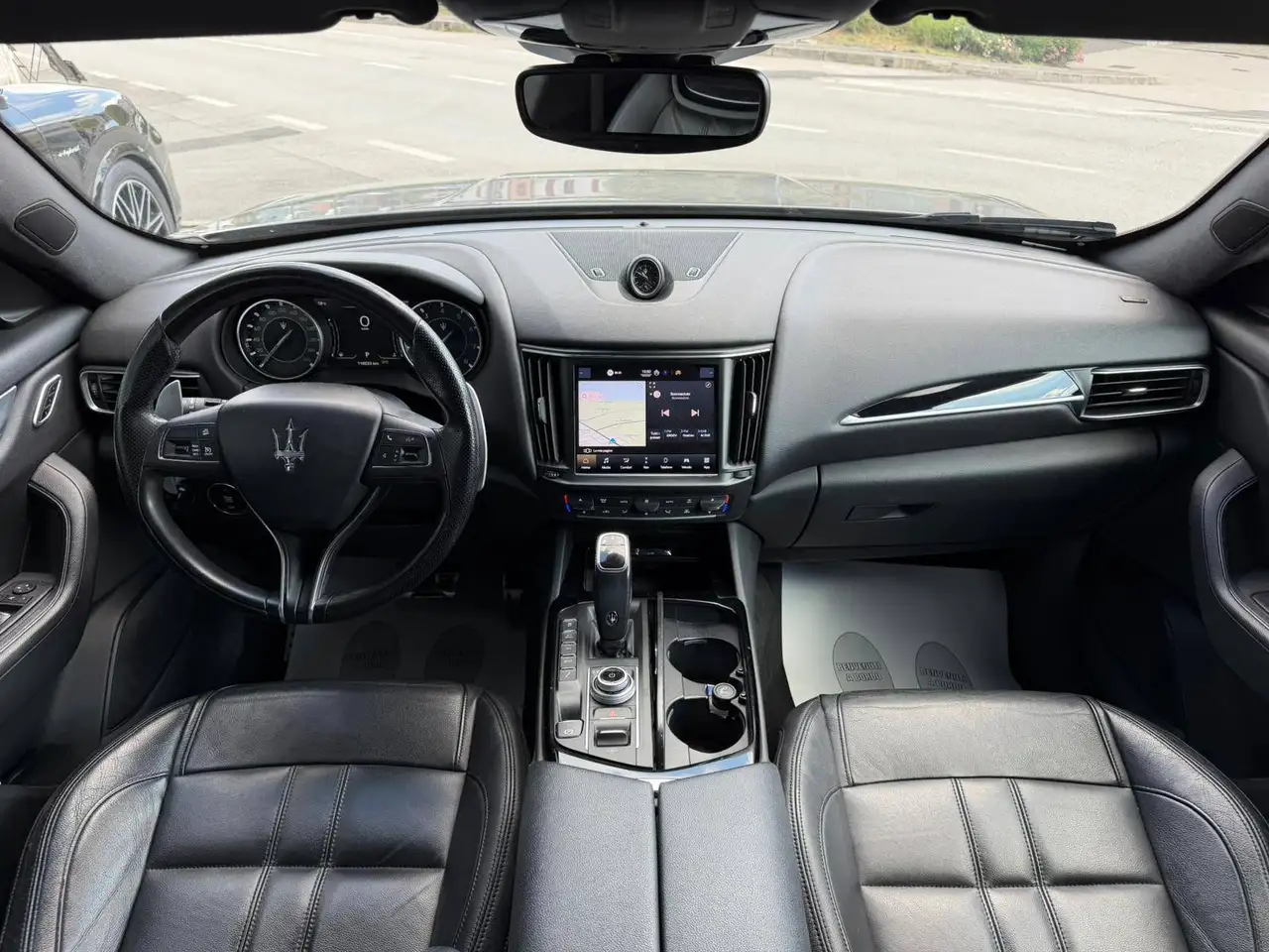 Maserati Levante 2021 — фото 12