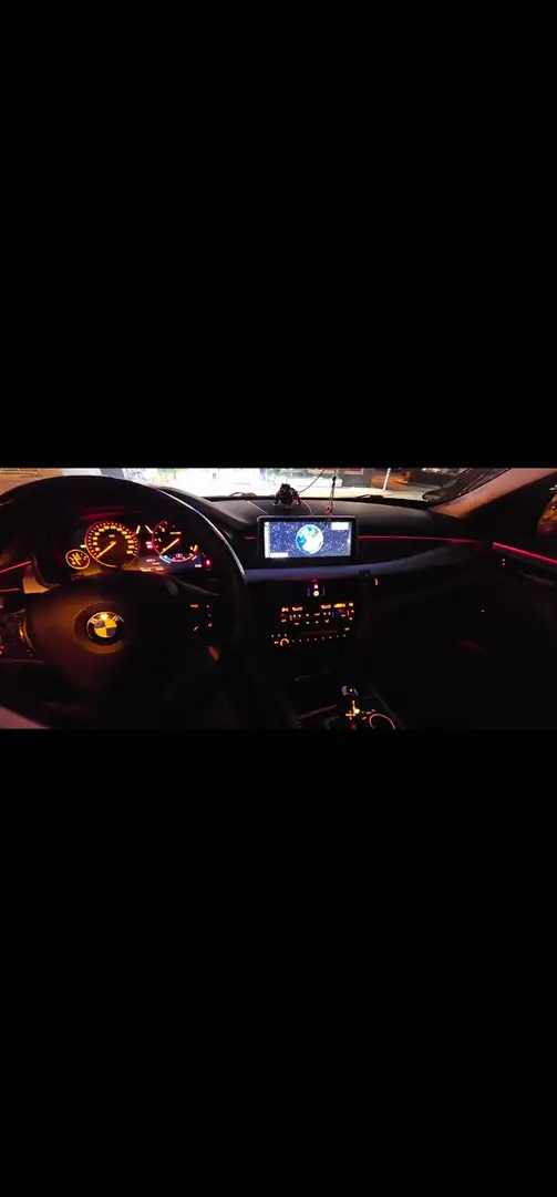BMW X5 sDrive25d Schwarz - 2
