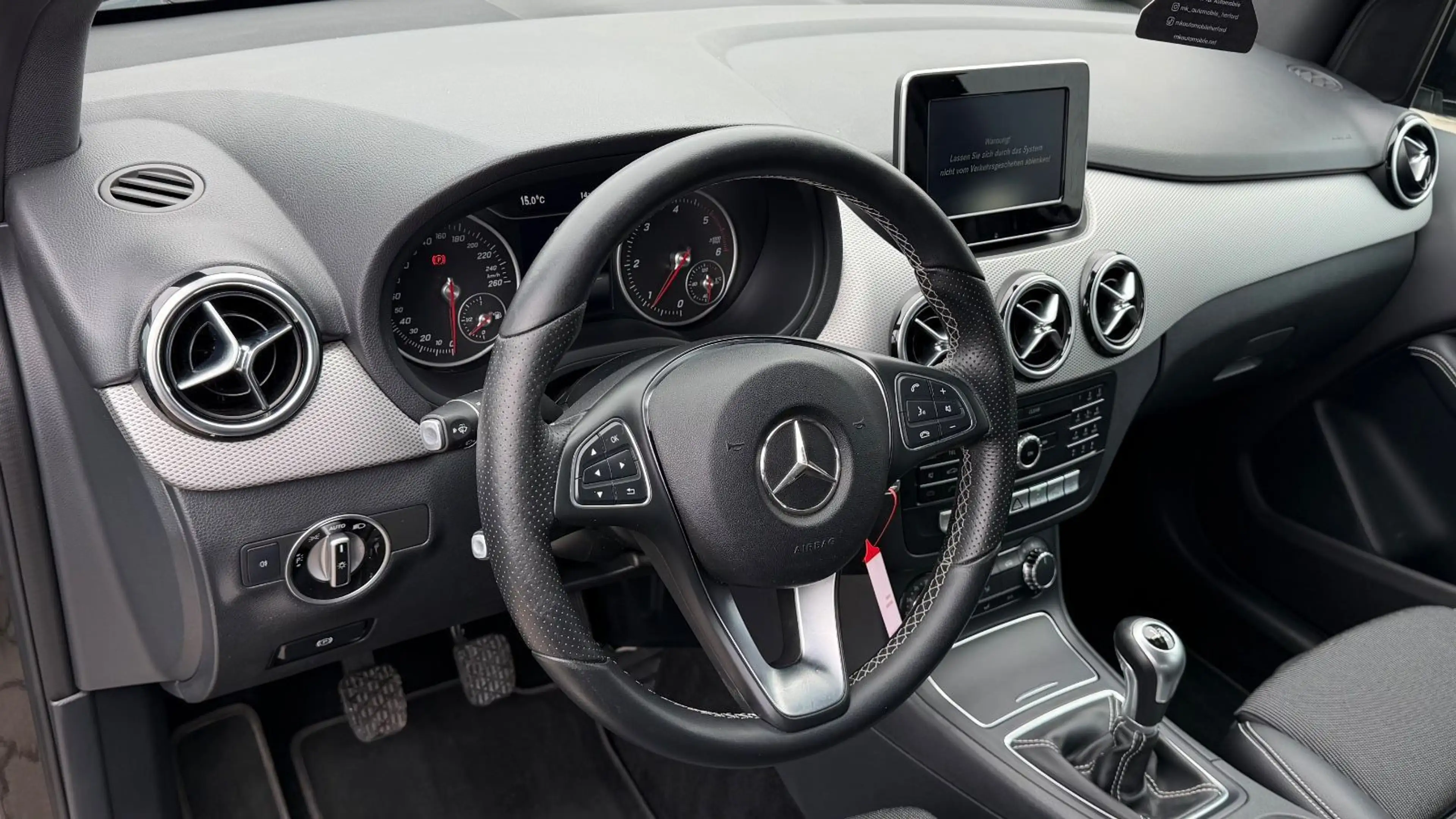 Mercedes-Benz B 180 d Score *LED*MEMORY*CARPLAY*KAMERA*TEMPO* — photo 8