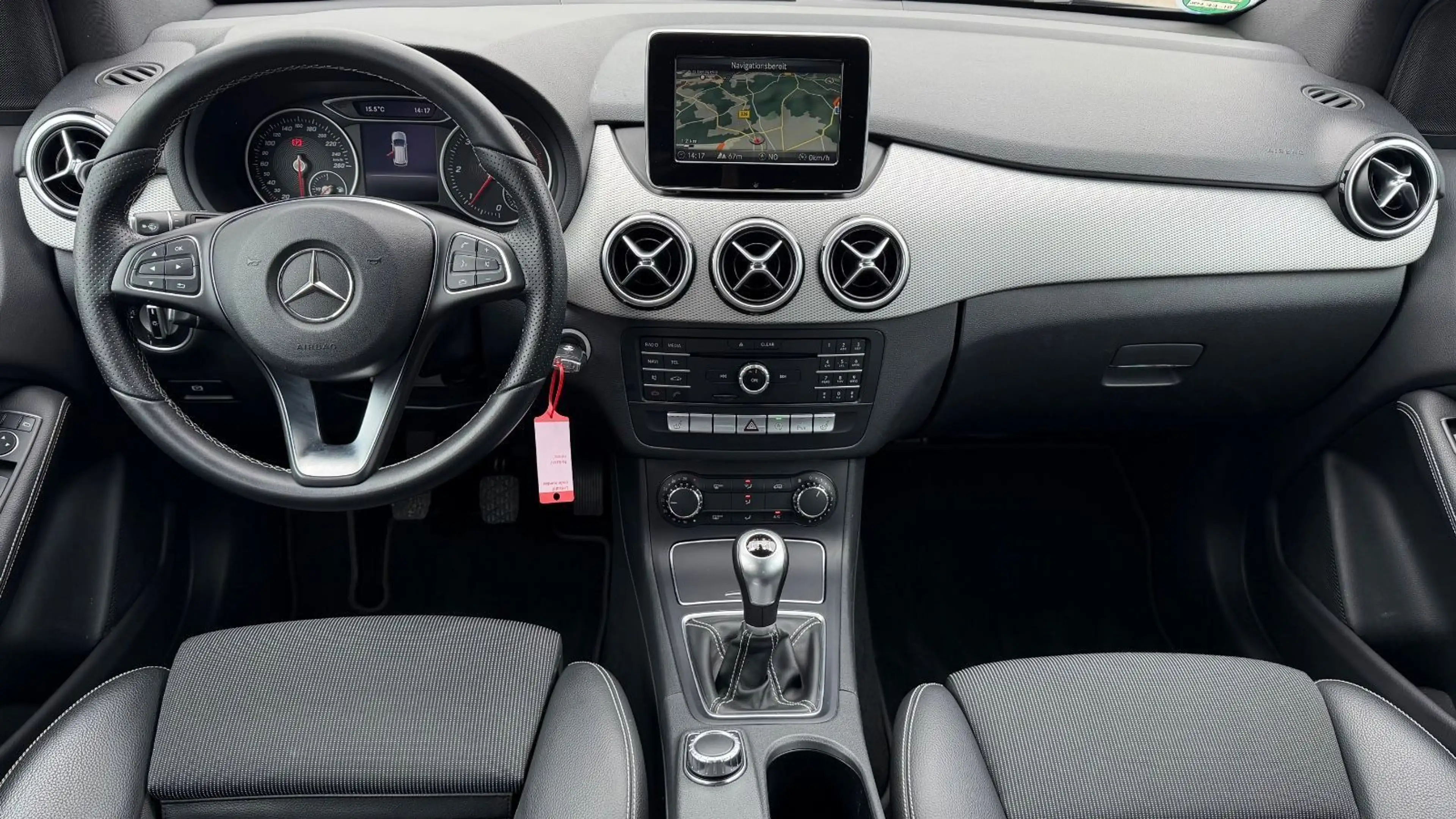 Mercedes-Benz B 180 d Score *LED*MEMORY*CARPLAY*KAMERA*TEMPO* — photo 12