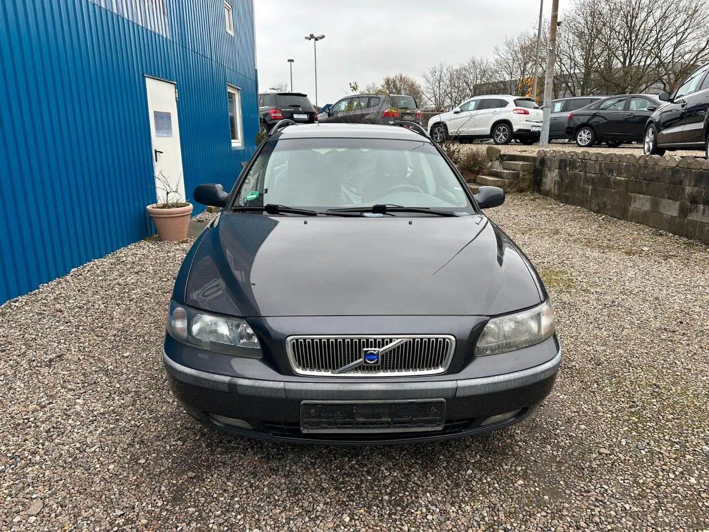 Volvo V70 Kombi 2.4 Kinetic**8 Fach*ALU** Schwarz - 2