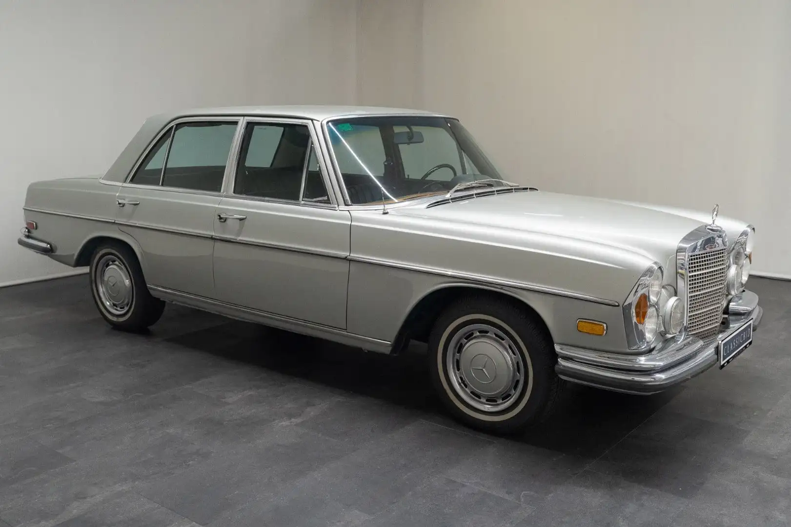 Mercedes-Benz 280 SE / 9 3.5 Silber - 2
