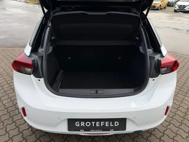 Opel Corsa view 6