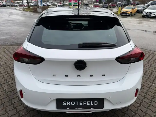 Opel Corsa view 4