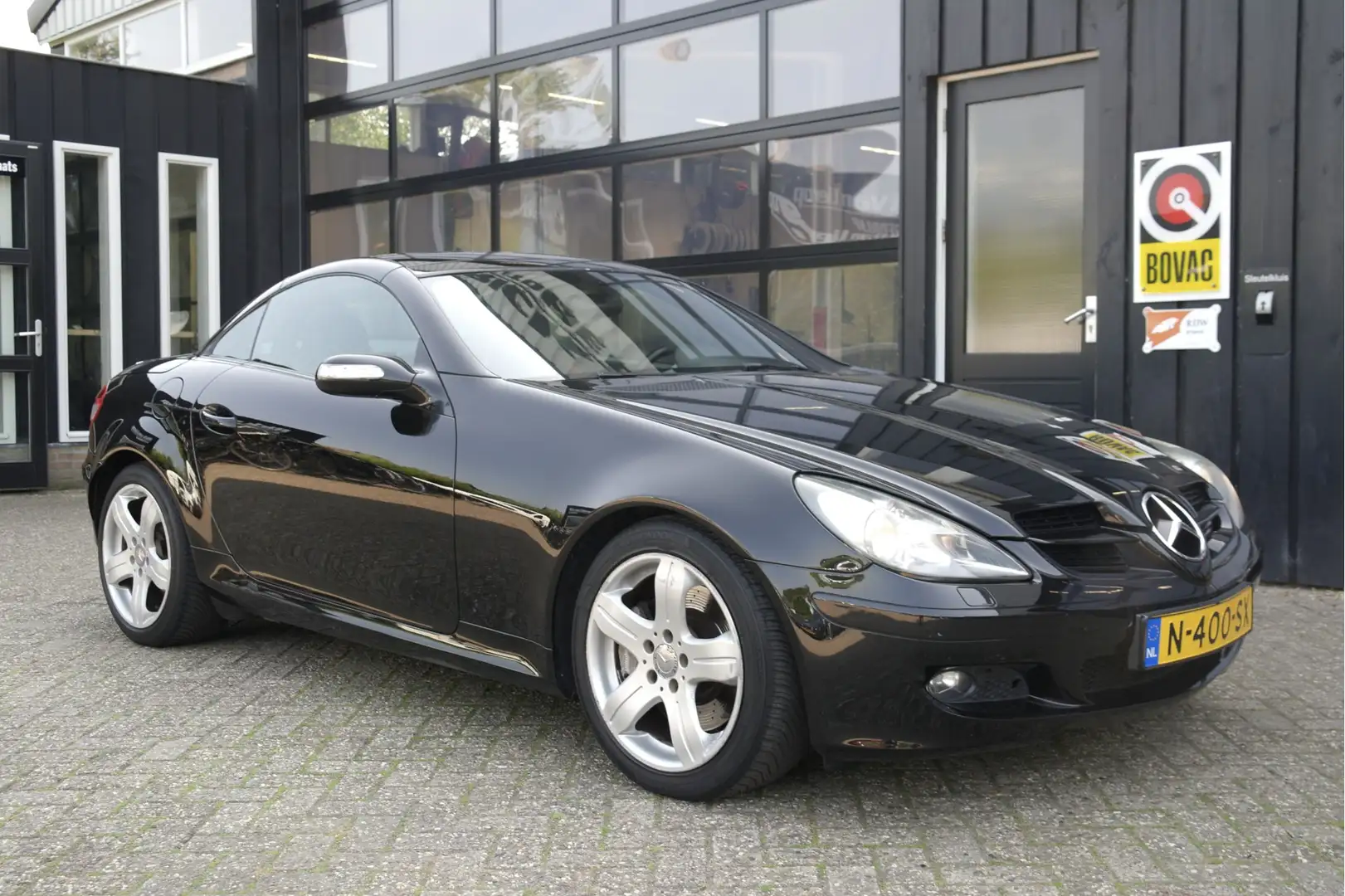 Mercedes-Benz SLK 200 K. 164 PK Automaat | Cruise | Leder | 17'' | Clima Noir - 1