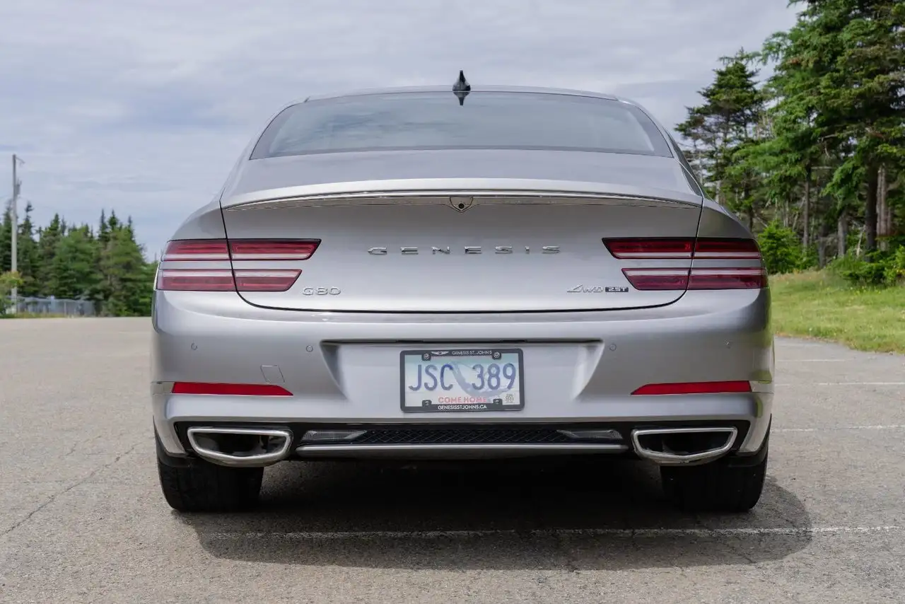 Genesis G80 photo Genesis G80