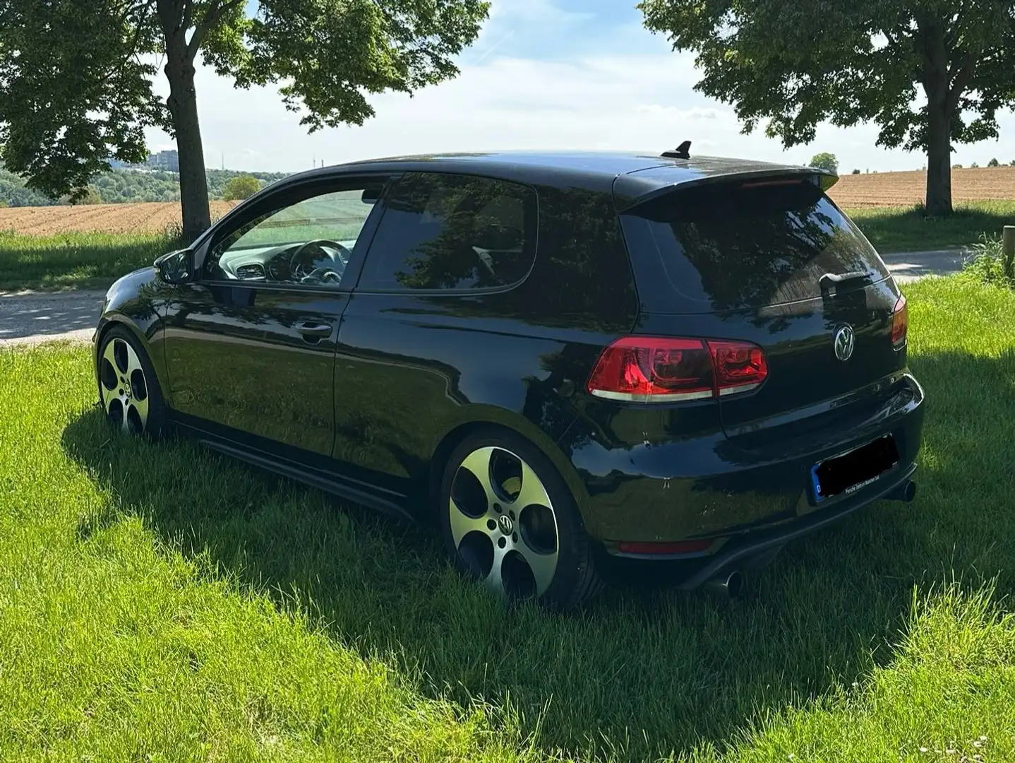 Volkswagen Golf GTI Golf 2.0 GTI Schwarz - 2