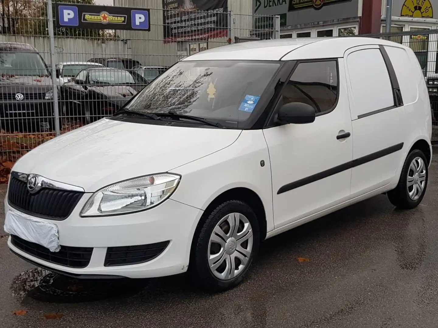 Skoda Praktik 1.2 Bílá - 1