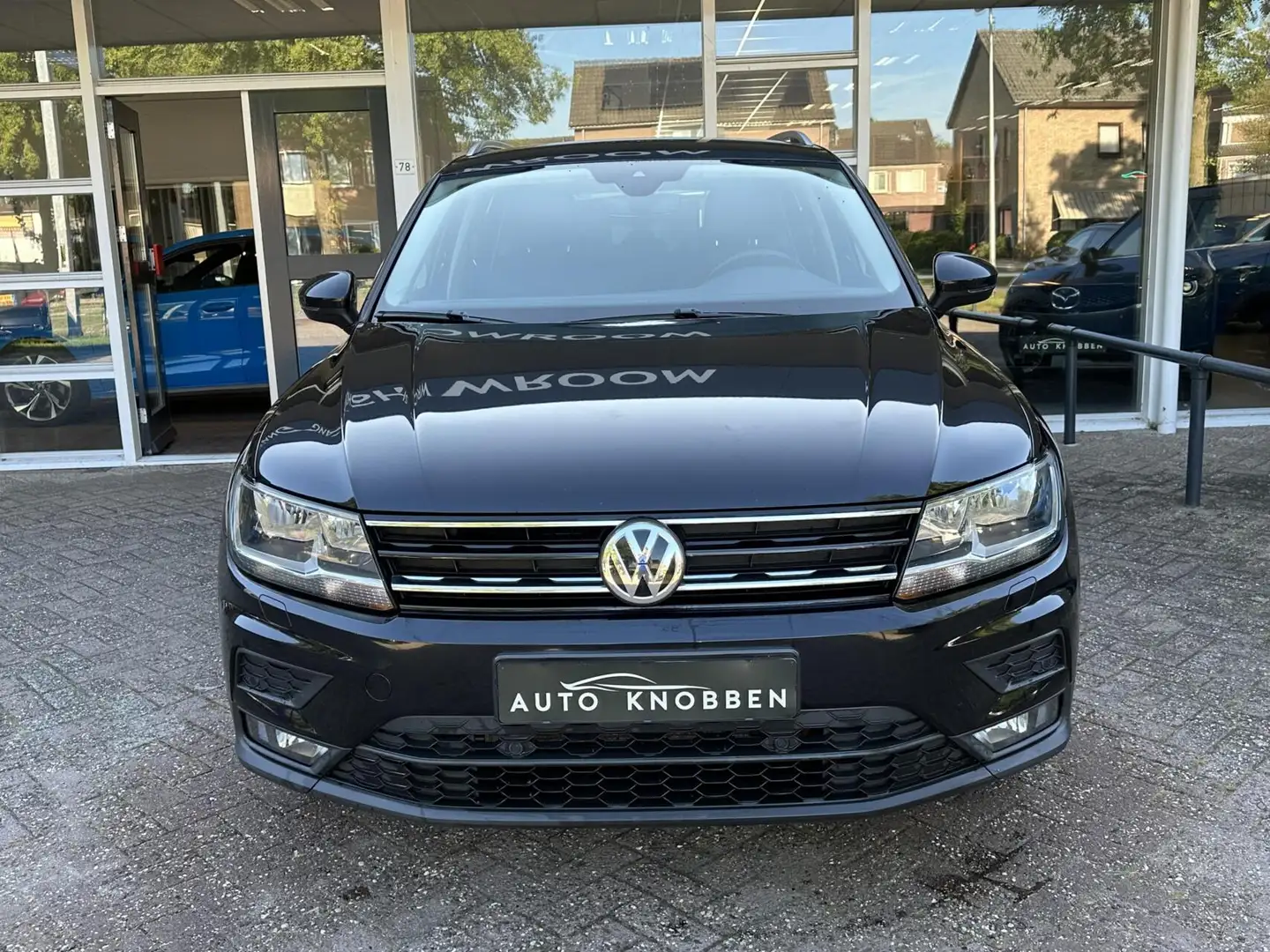 Volkswagen Tiguan 1.4 TSI ACT Join Climat, ACC, Navi, Bluetooth, Pdc Zwart - 2