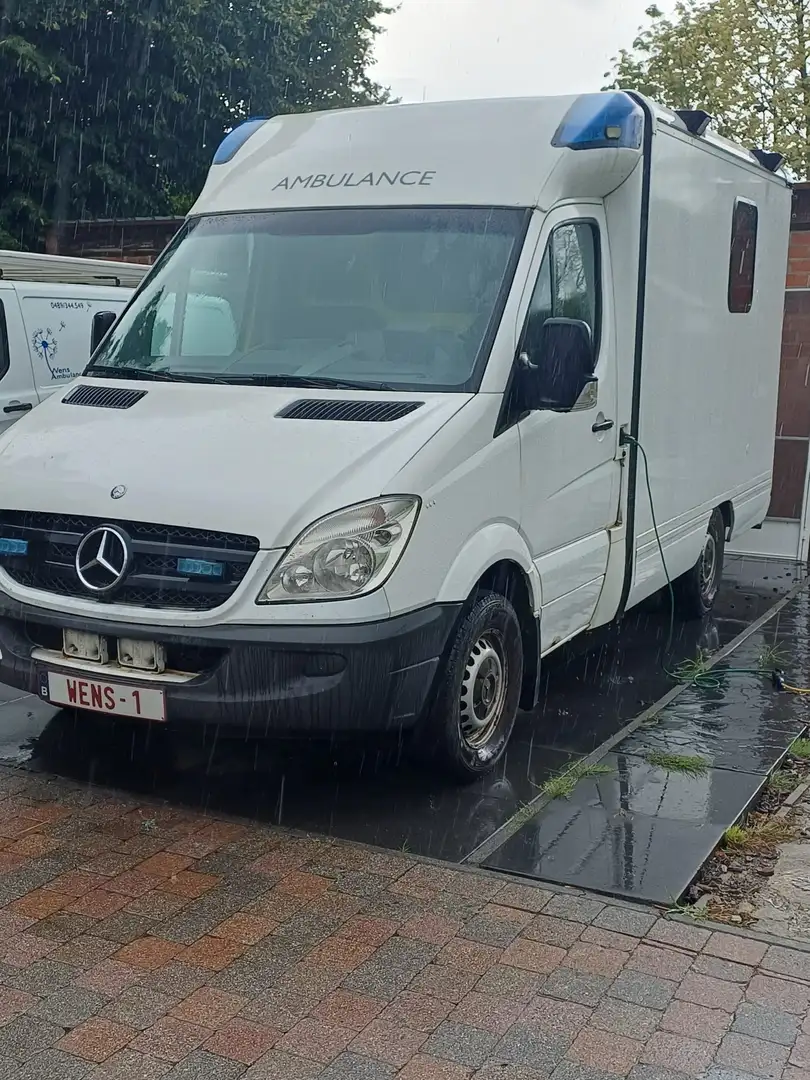 Mercedes-Benz V 318 Fehér - 1