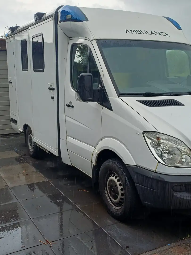 Mercedes-Benz V 318 Blanc - 2