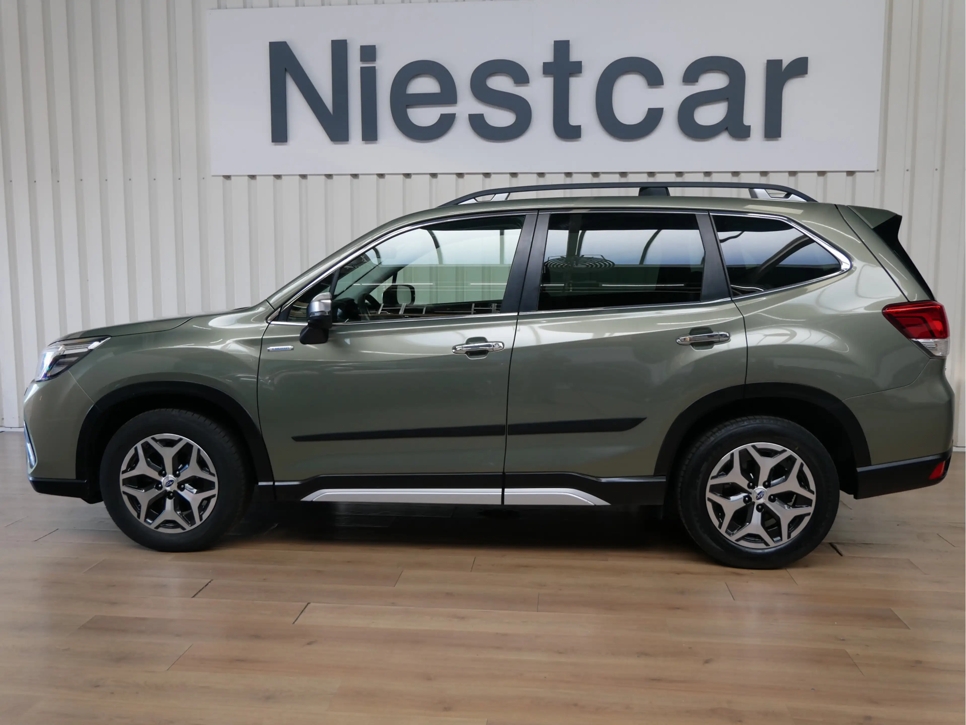 Subaru Forester 2.0i e-BOXER Premium — photo 5