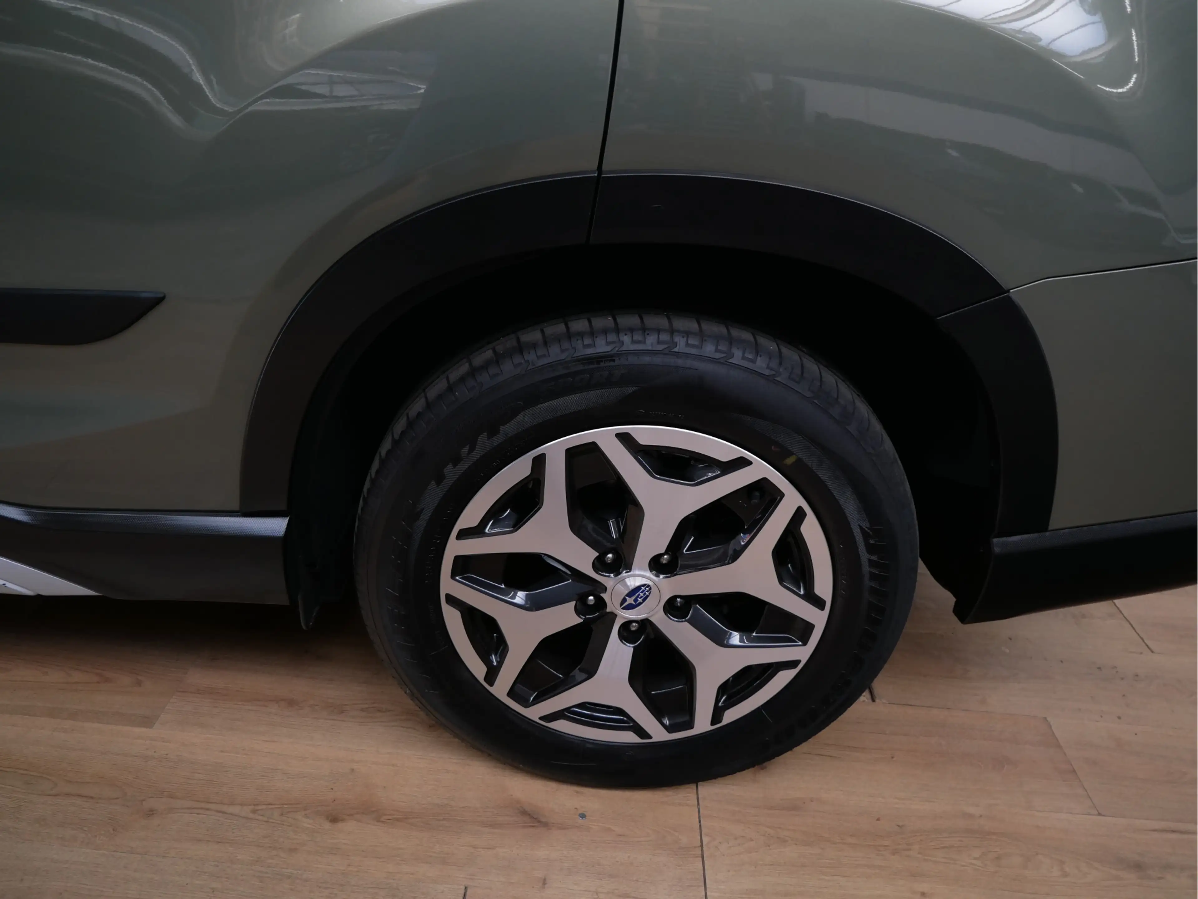 Subaru Forester 2.0i e-BOXER Premium — photo 15