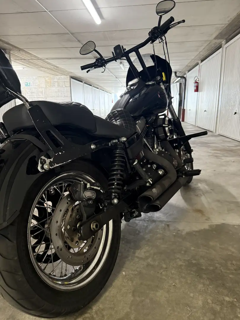 Harley-Davidson Street Bob - 2