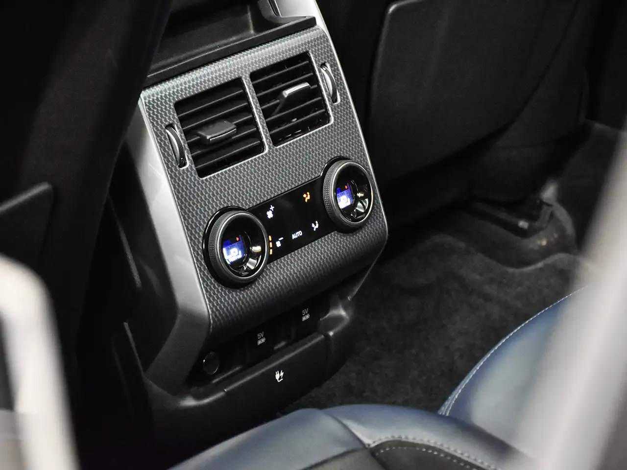 Land Rover Range Rover Sport снимка Land Rover Range Rover Sport