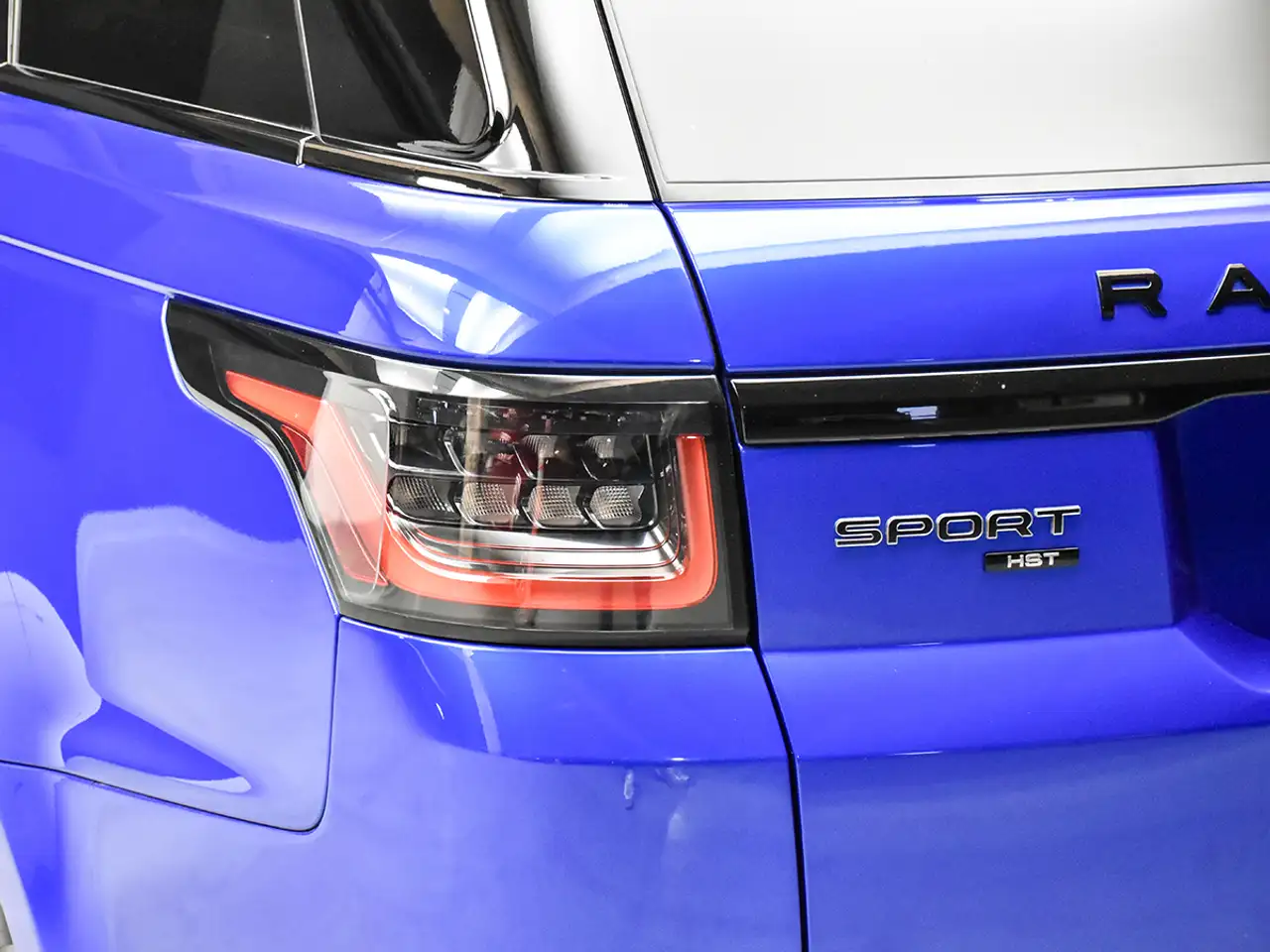 Land Rover Range Rover Sport снимка Land Rover Range Rover Sport