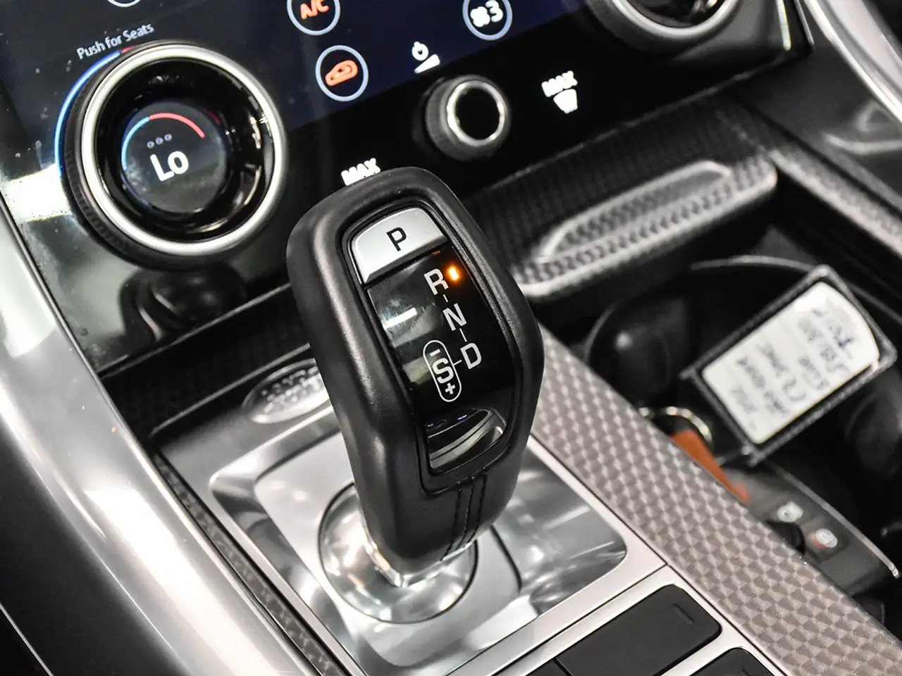 Land Rover Range Rover Sport снимка Land Rover Range Rover Sport