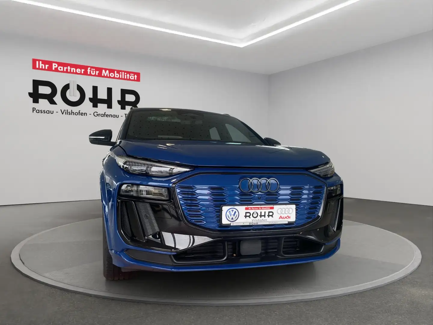 Audi Q6 e-tron e-tron (SHZ vo+hi.PDC.Head-Up.NAVI.DAB) 285 kW qua Bleu - 2