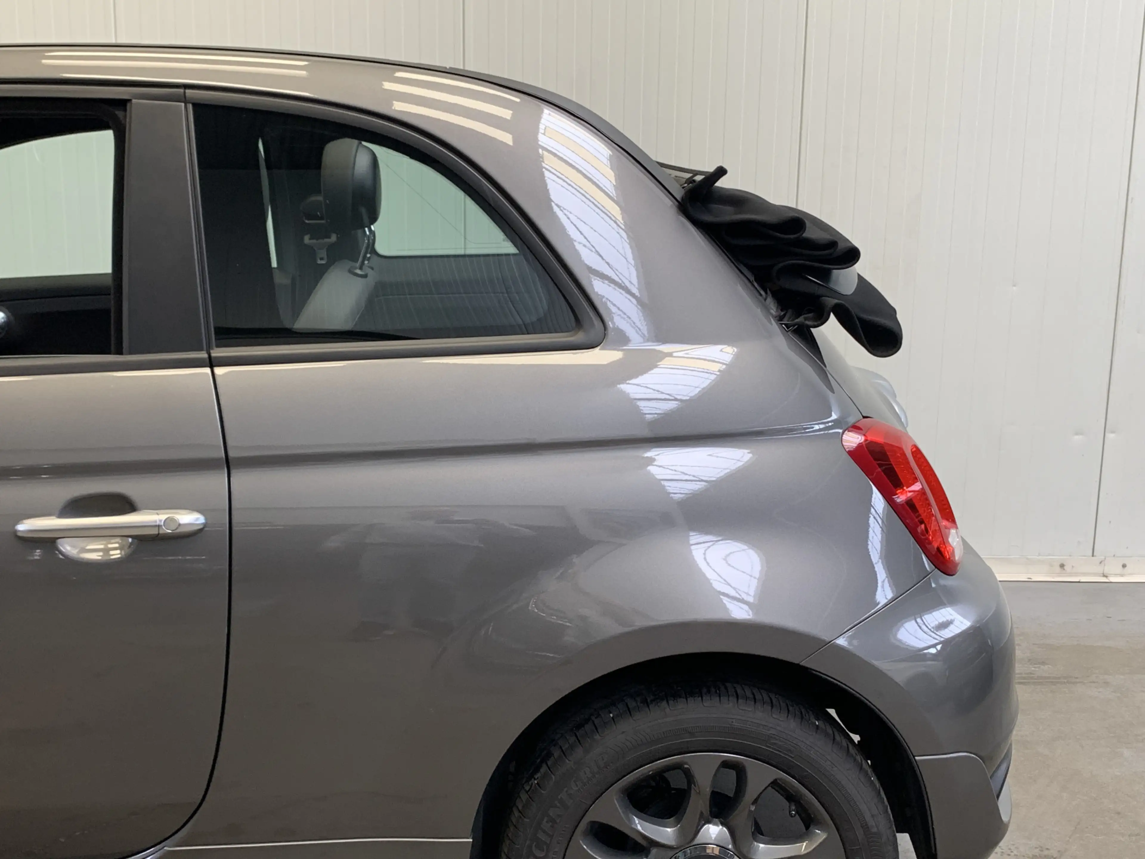 Fiat 500C 1.0 Hybrid Sport Cabriolet AIRCO-LEDER-NAVI by CAR — photo 18
