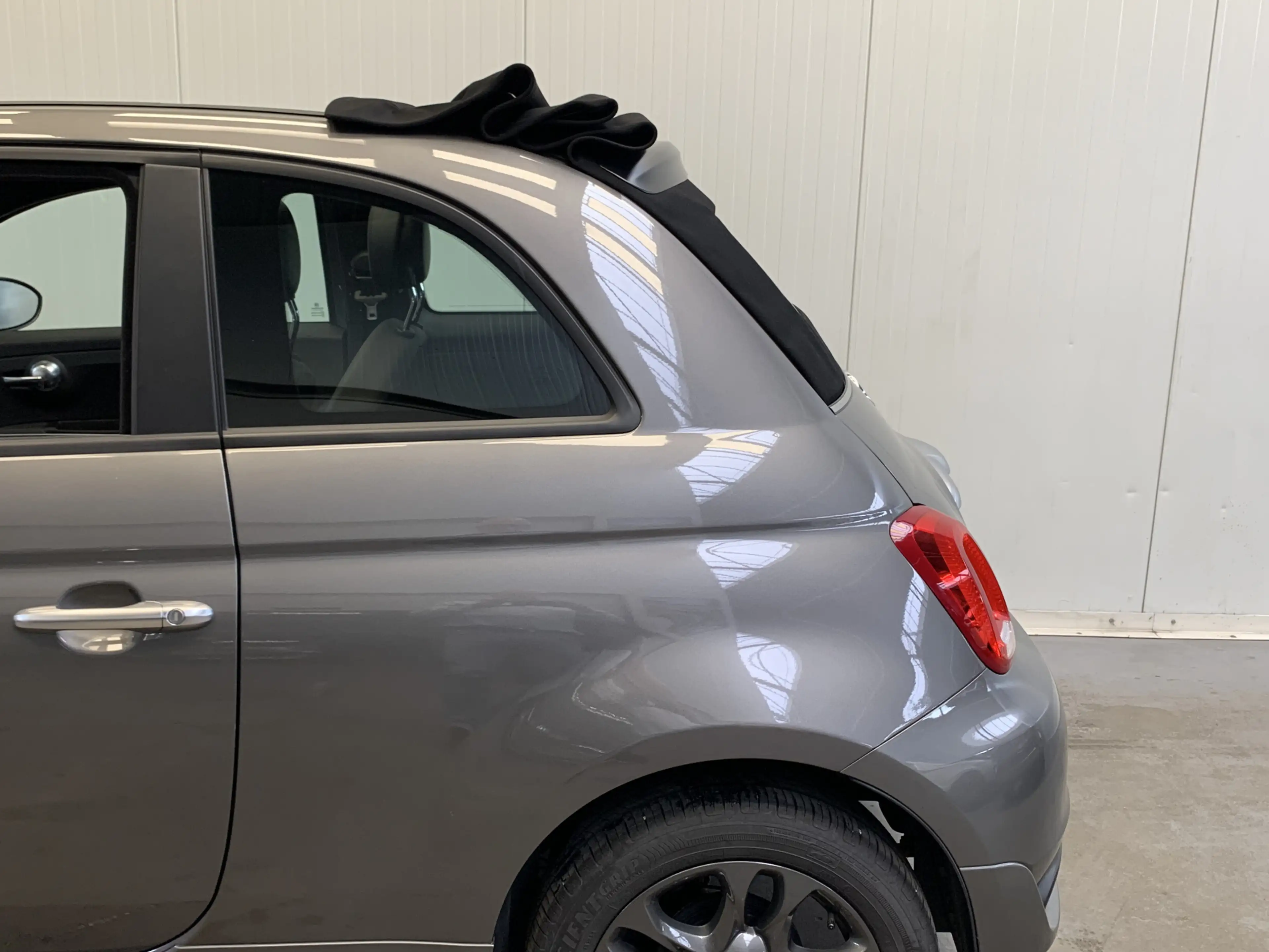 Fiat 500C 1.0 Hybrid Sport Cabriolet AIRCO-LEDER-NAVI by CAR — photo 19