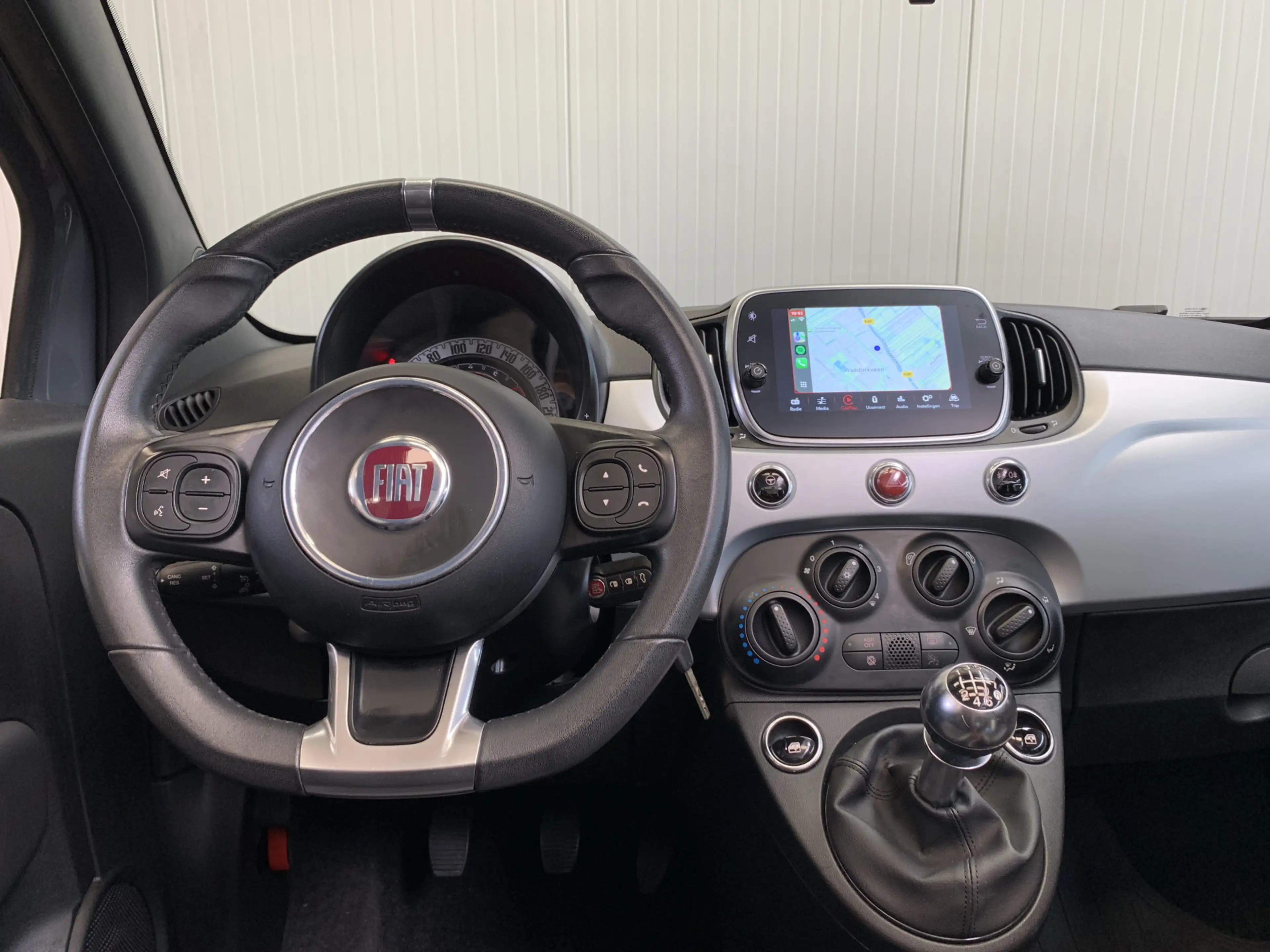 Fiat 500C 1.0 Hybrid Sport Cabriolet AIRCO-LEDER-NAVI by CAR — photo 6