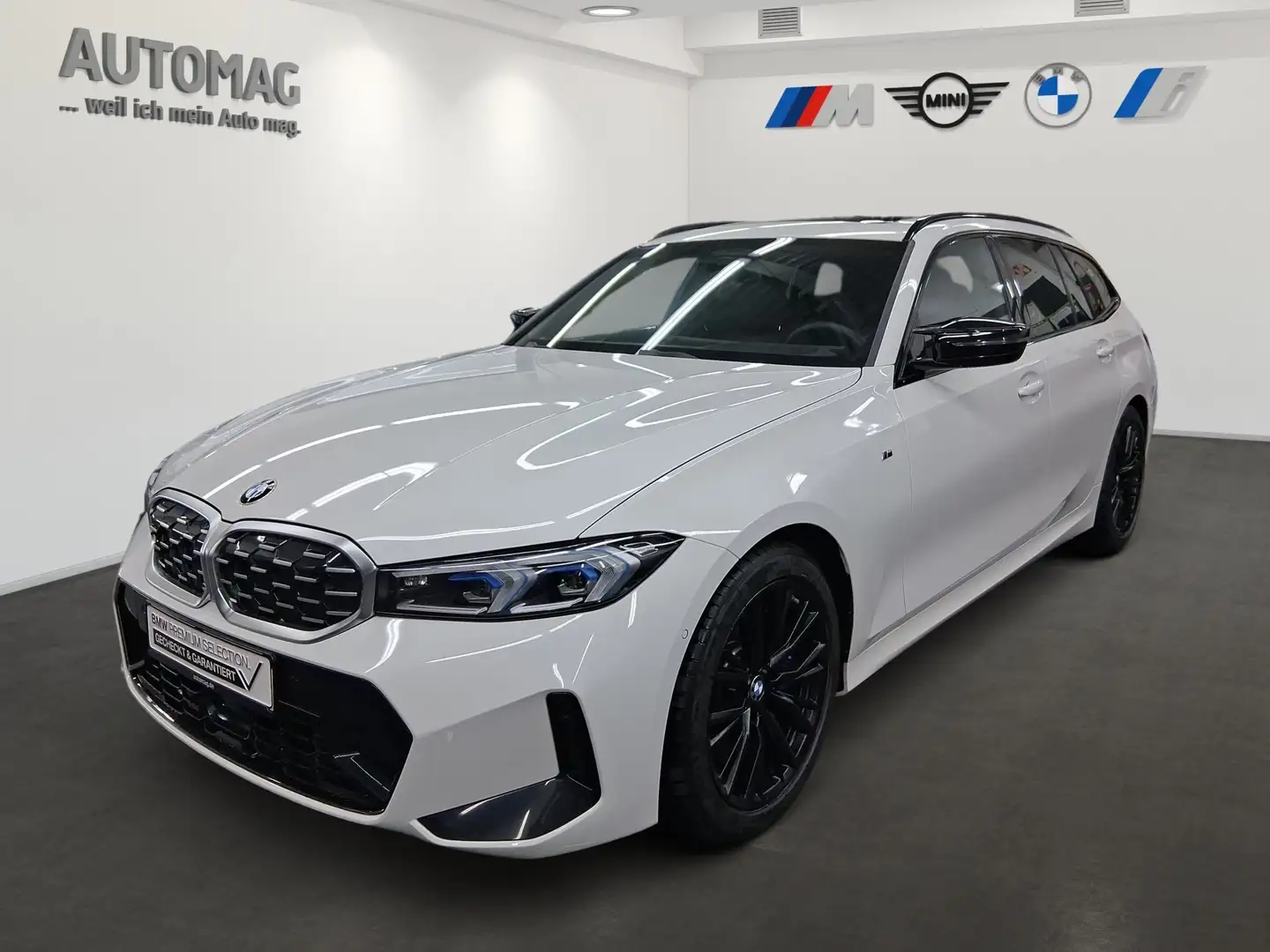 BMW M3 40i xDrive HeadUp*Driving Assist Prof*ParkAssist*P Weiß - 1