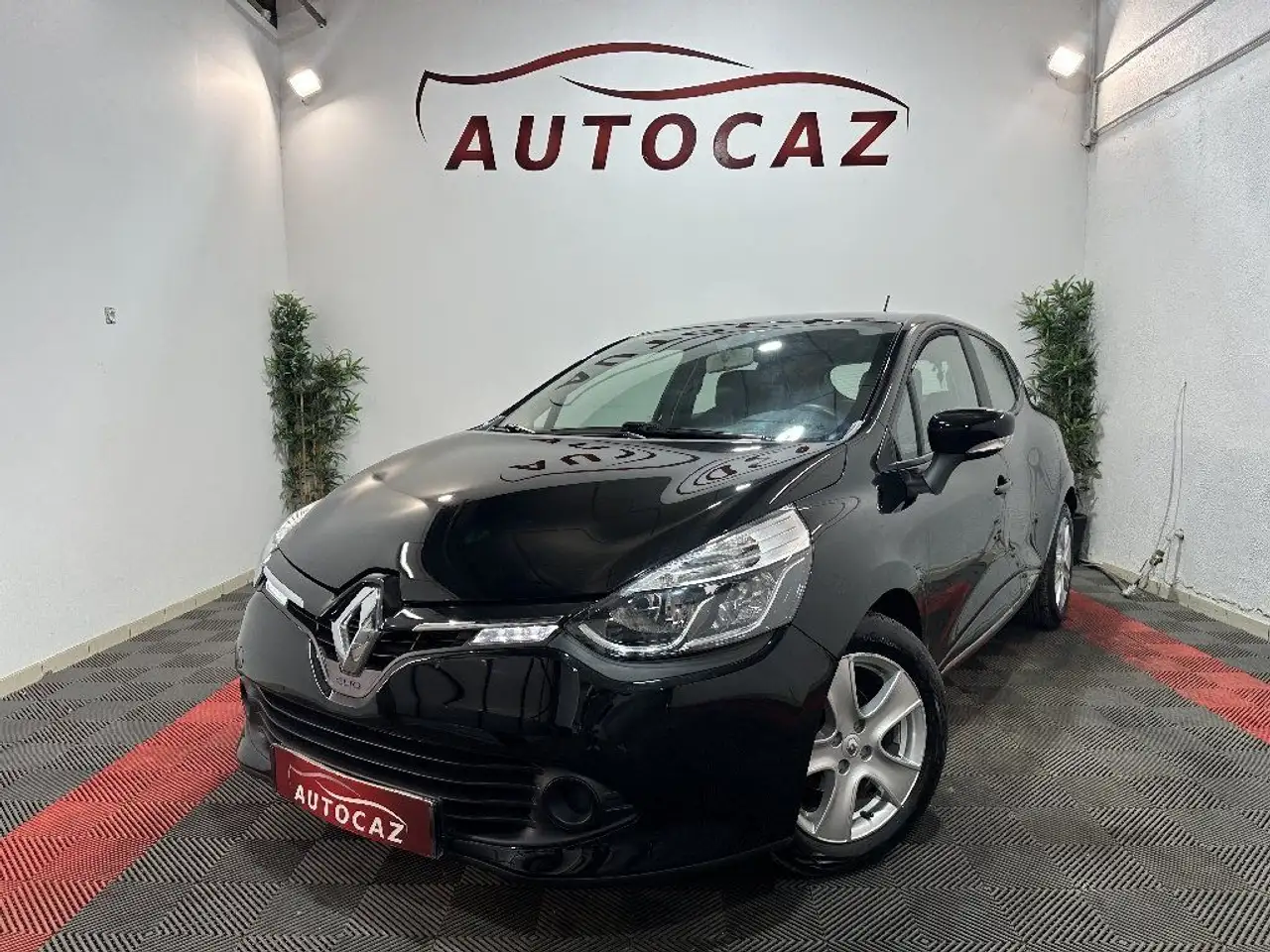 Renault Clio IV TCe 90 Energy eco2 Zen +54000KMS