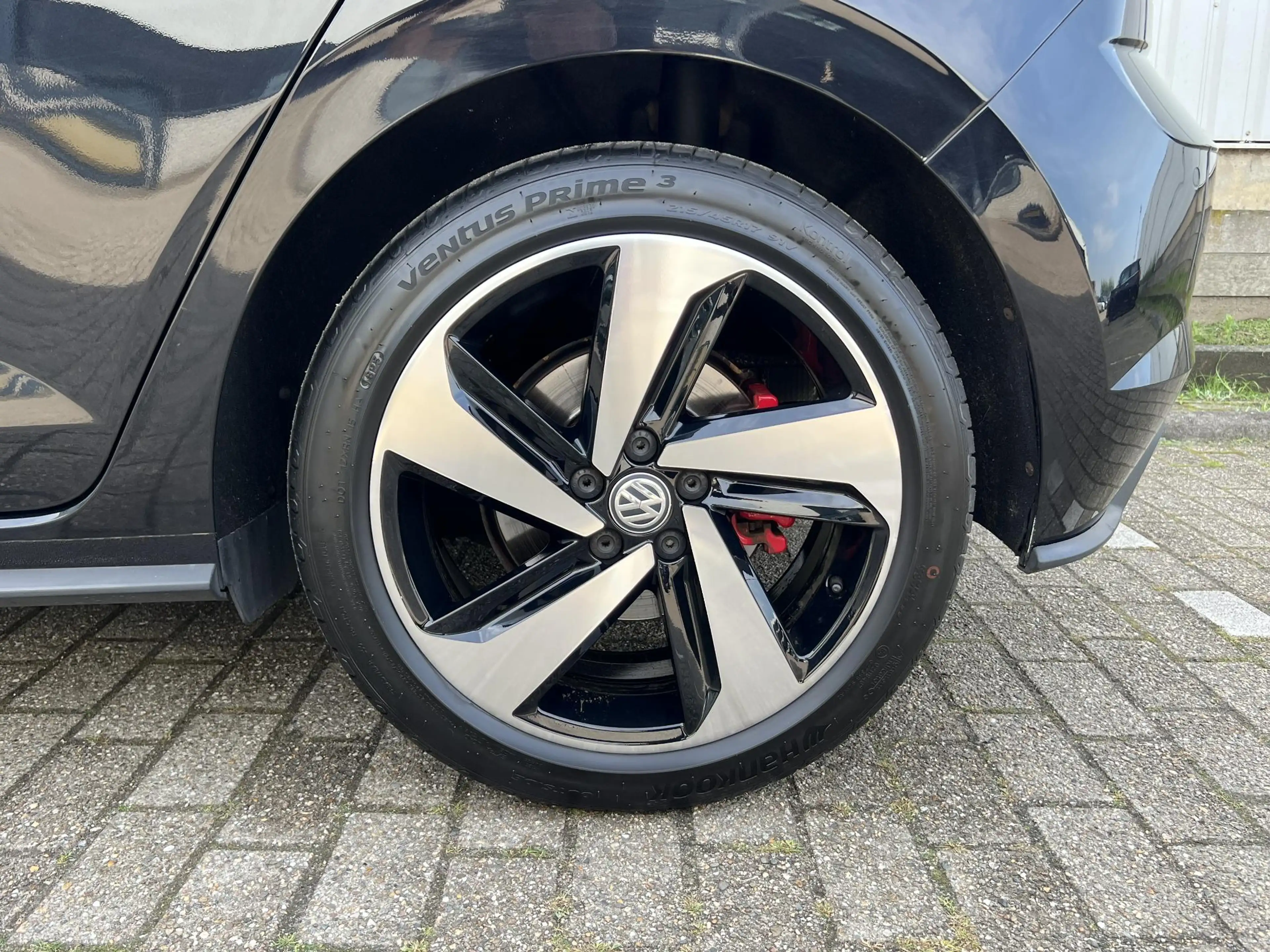 Volkswagen Polo GTI 2.0 TSI DSG / Panoramadak / 17" velgen / Virtual c — photo 11