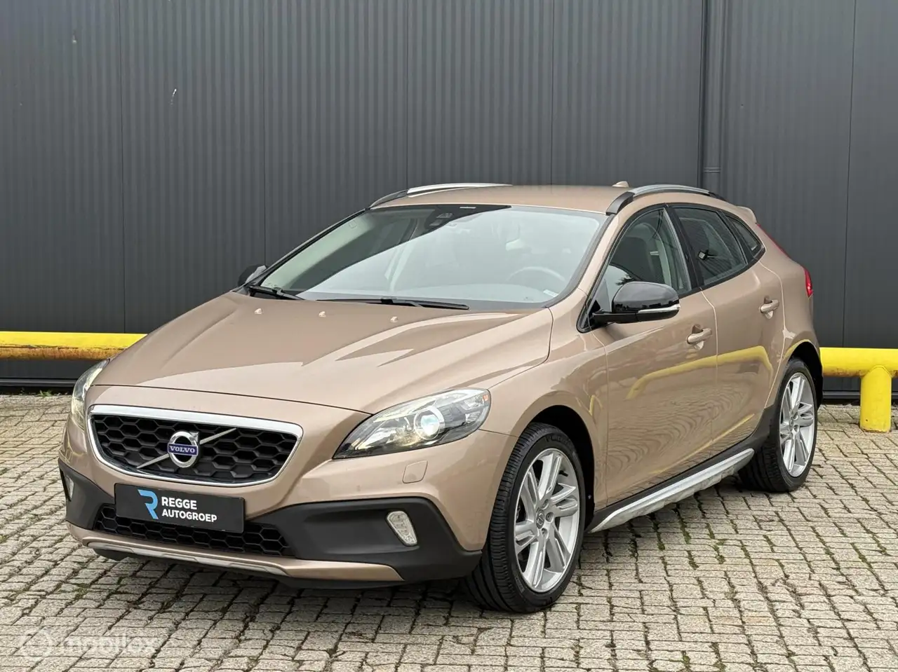 Volvo V40 Cross Country