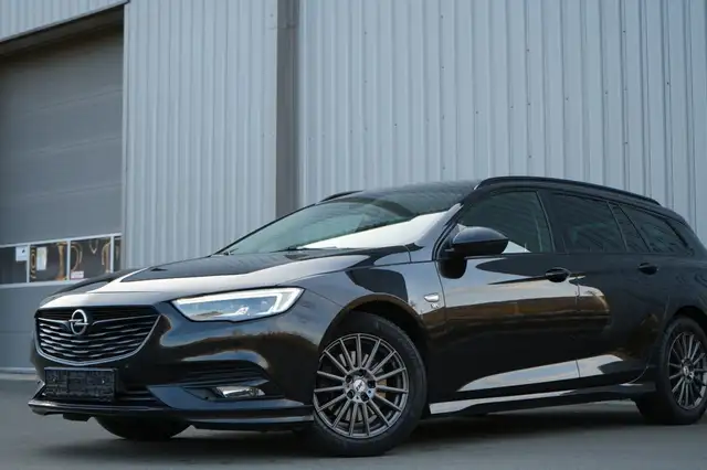 Opel Insignia Sports Tourer 2.0 CDTI/Aut.OPC/Exclus.