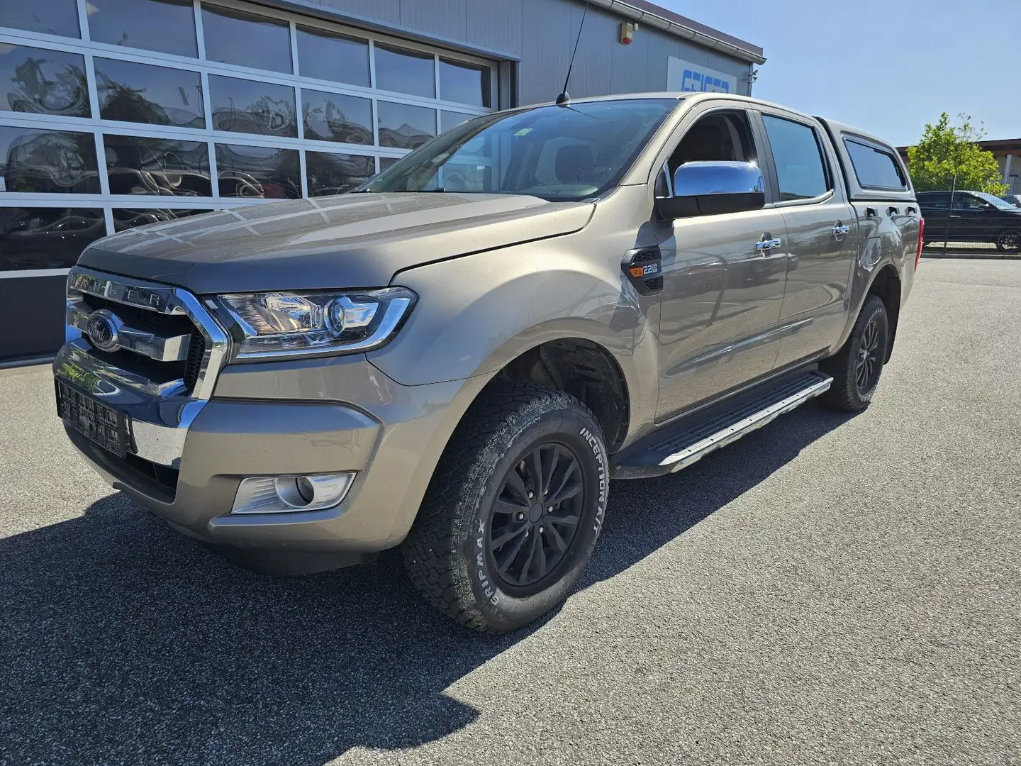 Ford Ranger XLT Doppelkabine 4x4 Hardtop*8x Räder*AHK Beige - 1