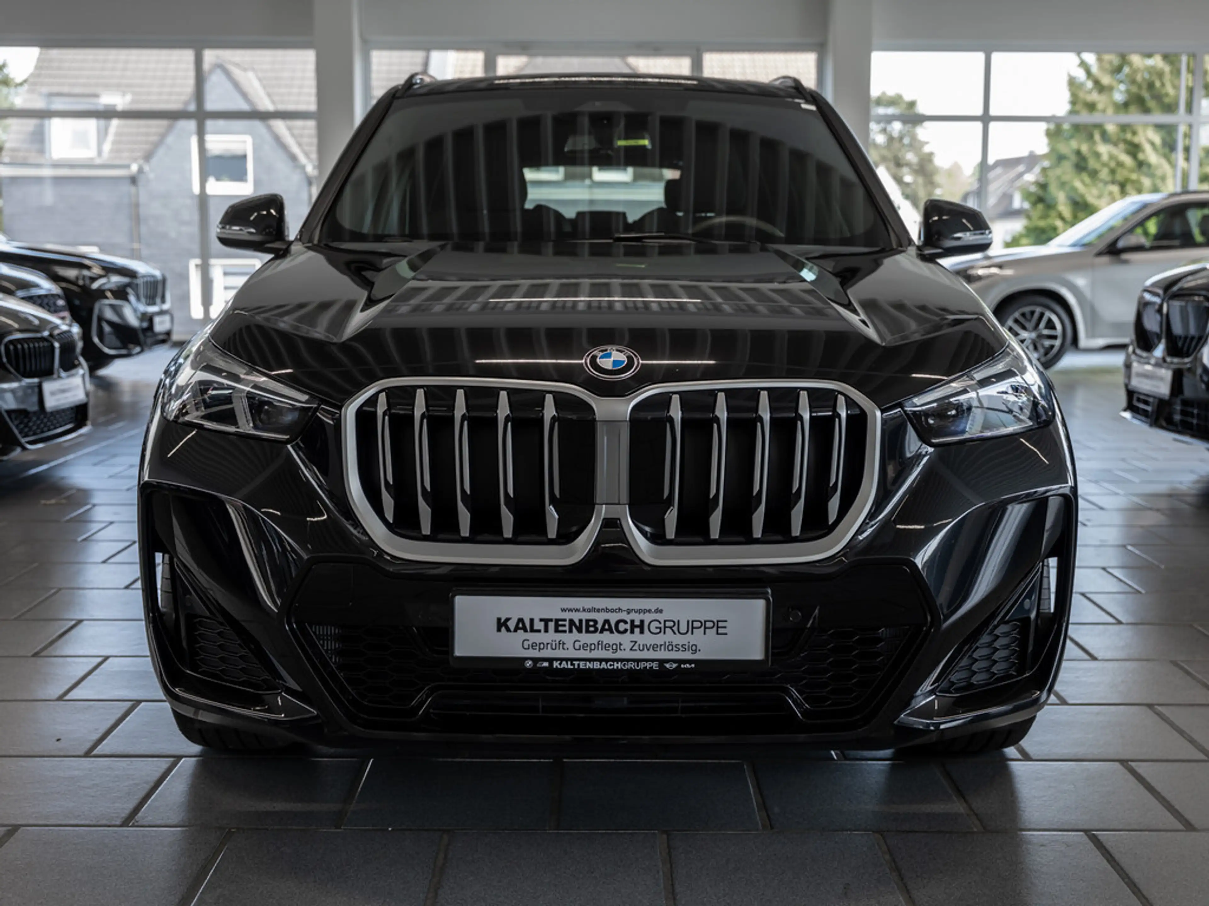 BMW X1 sDrive 18i M-Sport PANO LED NAVI KAMERA — photo 3