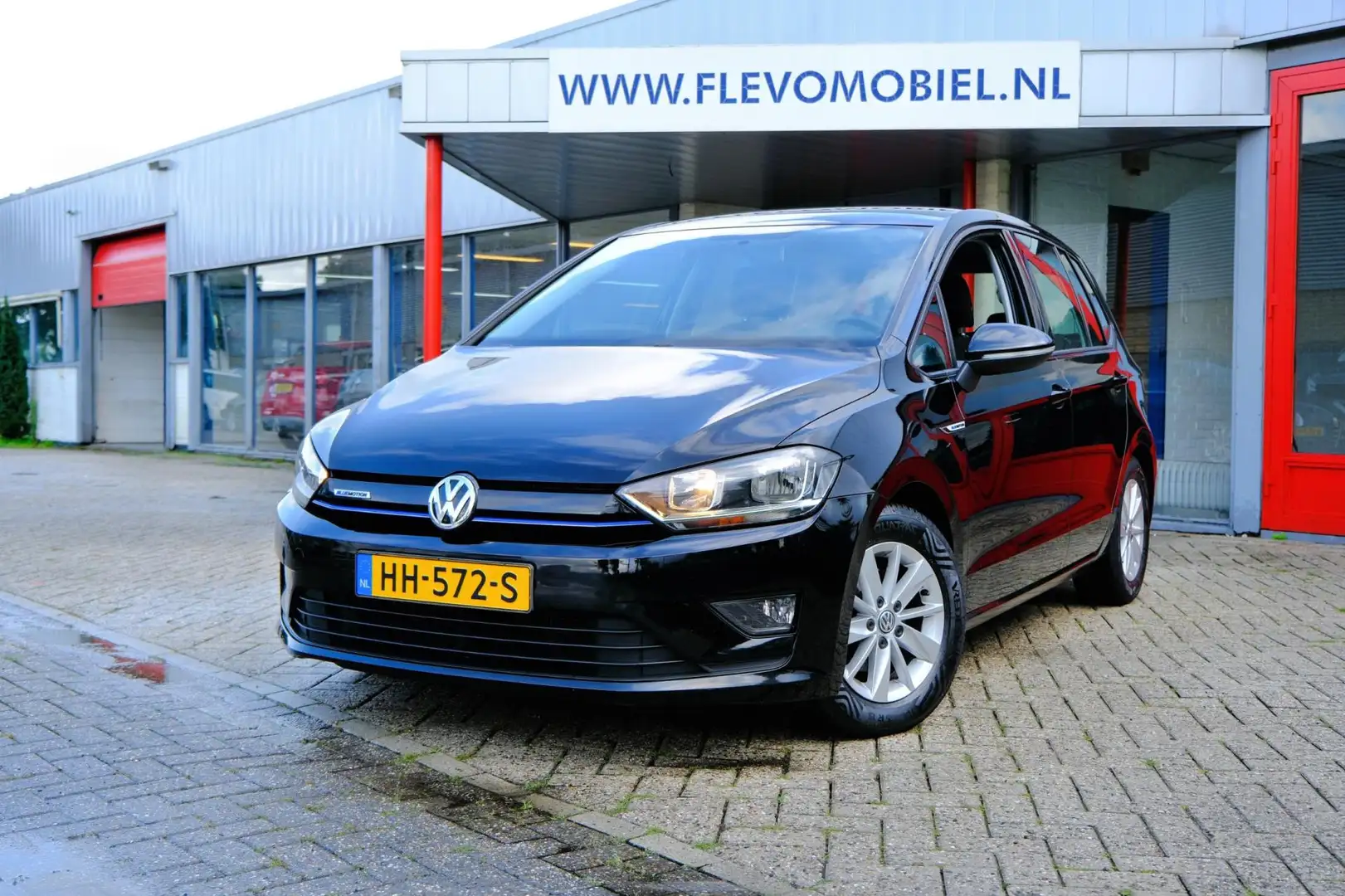 Volkswagen Golf Sportsvan 1.0 TSI Trendline Airco|LMV Zwart - 1