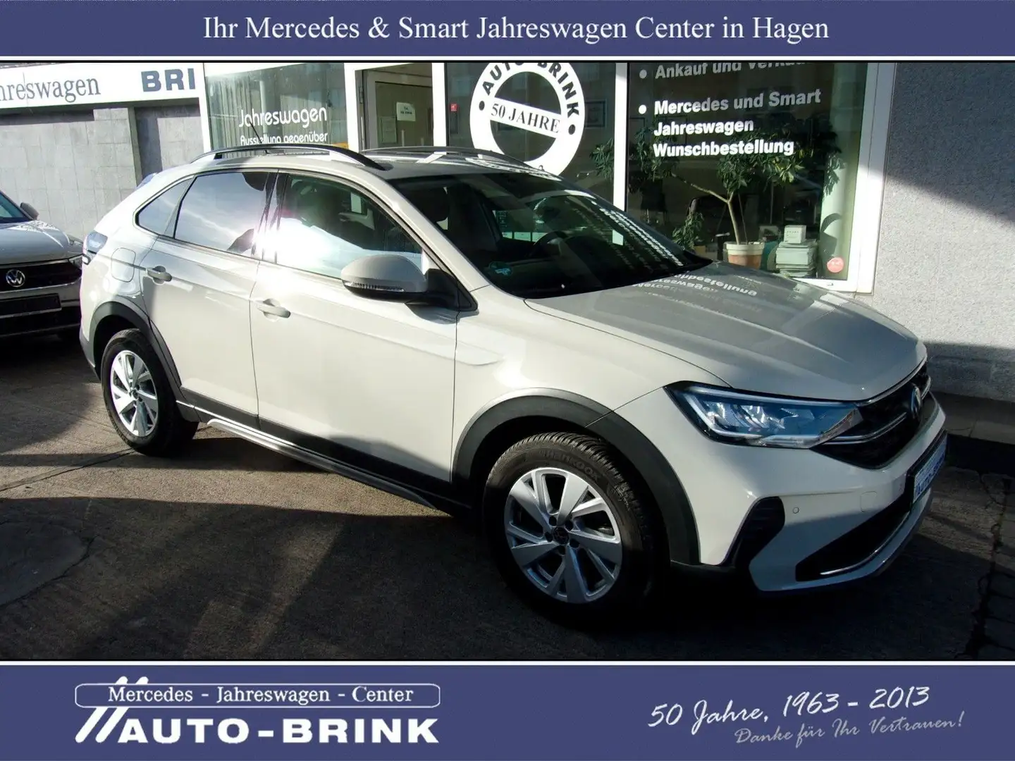 Volkswagen Taigo Life mit Navi/APP/LED/PTS/Sitzhzg/Alu Gris - 1