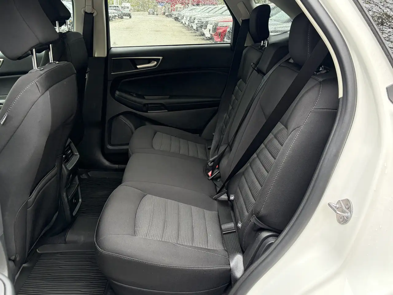 Ford Edge снимка Ford Edge