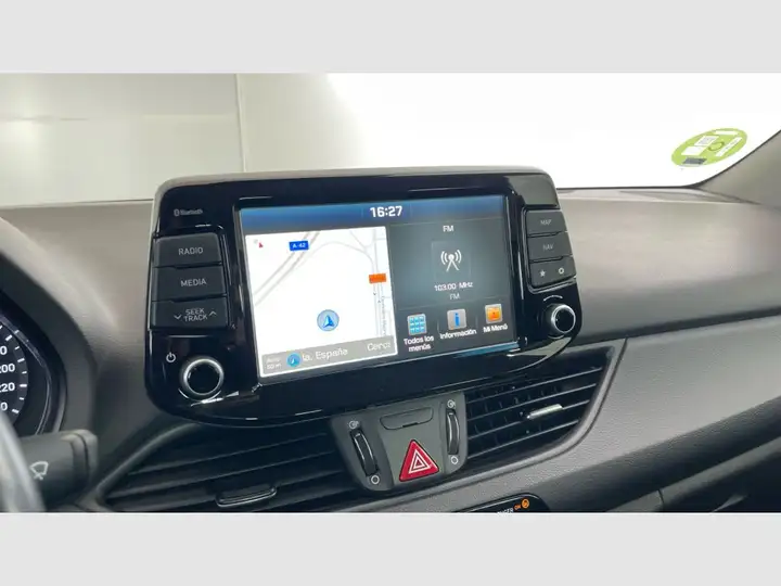 Hyundai i30 FASTBACK 1.0 T-GDI Tecno 2018, foto 16