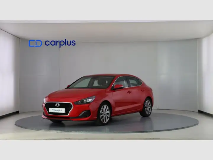 Hyundai i30 FASTBACK 1.0 T-GDI Tecno 2018, foto 2