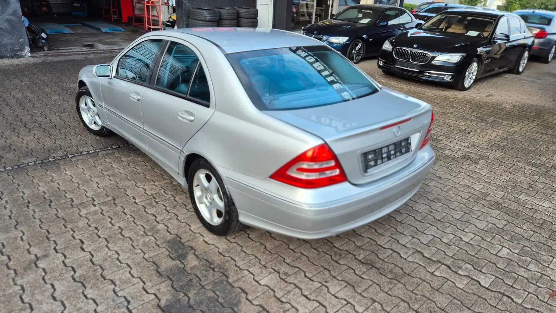 Mercedes-Benz C 320 AVANTGARDE Original 75Tkm 2.Hand-Top Zust. Silber - 2