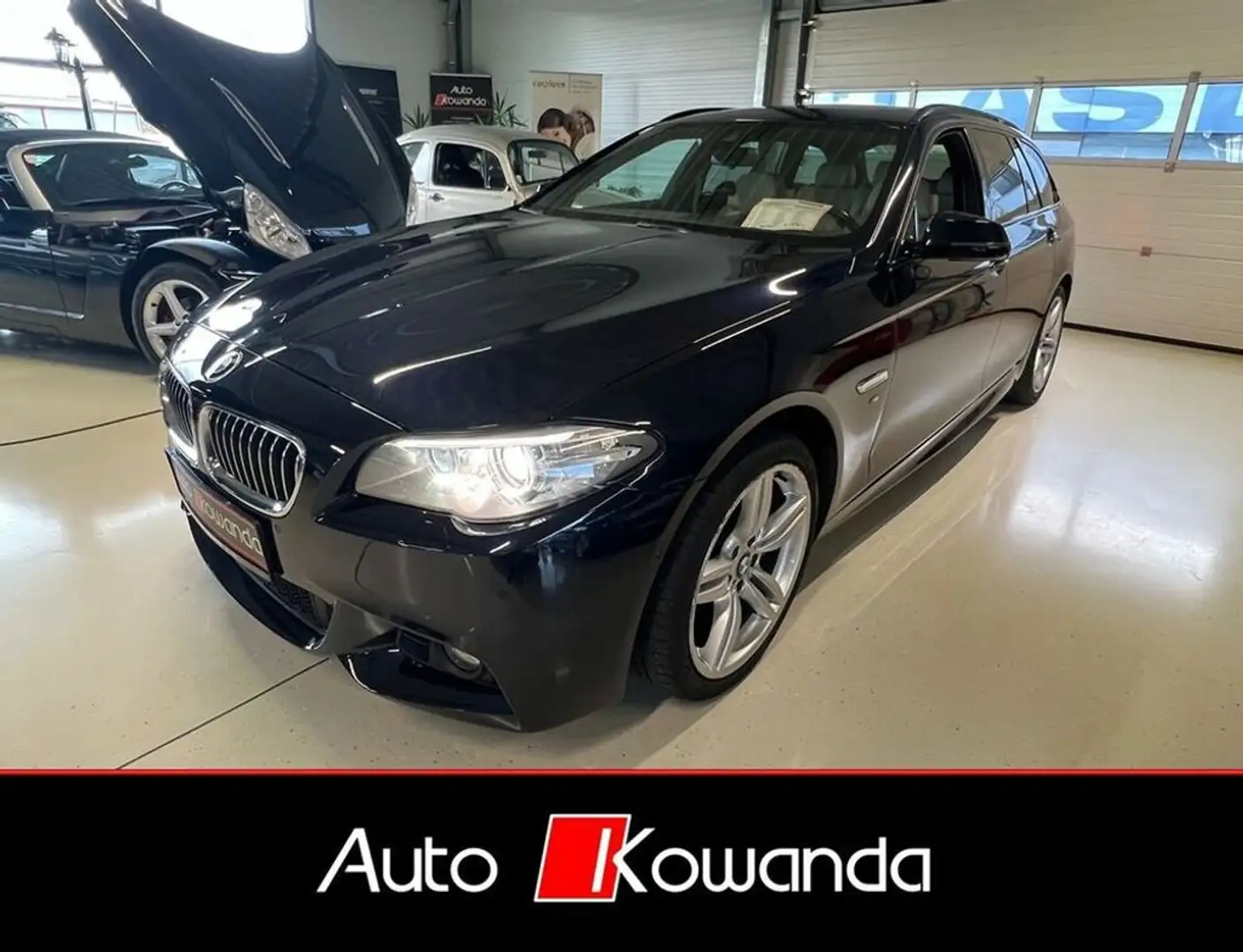 BMW 535 d xDrive M-Paket Kombi Aut. -Top Ausstattung Noir - 2